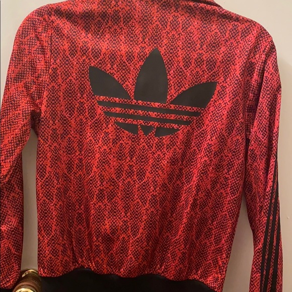 Woman's Adidas zip up sweater - Picture 2 of 3